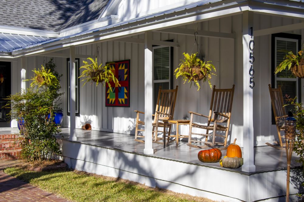 Cost of Front Porch Construction in Hixson