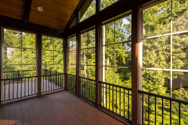 Cost of Enclosed Porch Construction in Hixson