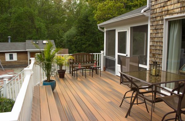 Decking Service in Hixson