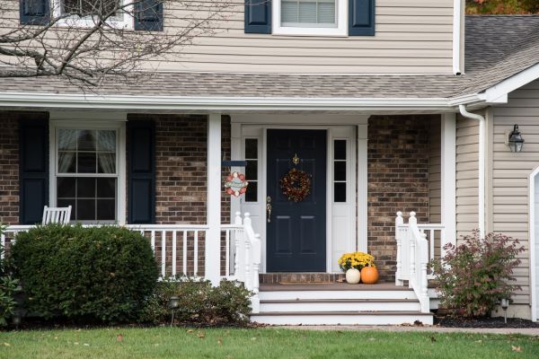 Cost of Front Deck Construction in Hixson